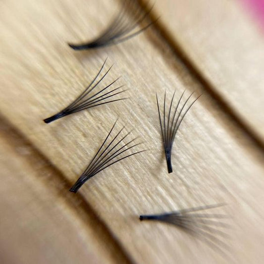 3 cosas que afectan la duración de las extensiones de pestañas que seguramente no sabías